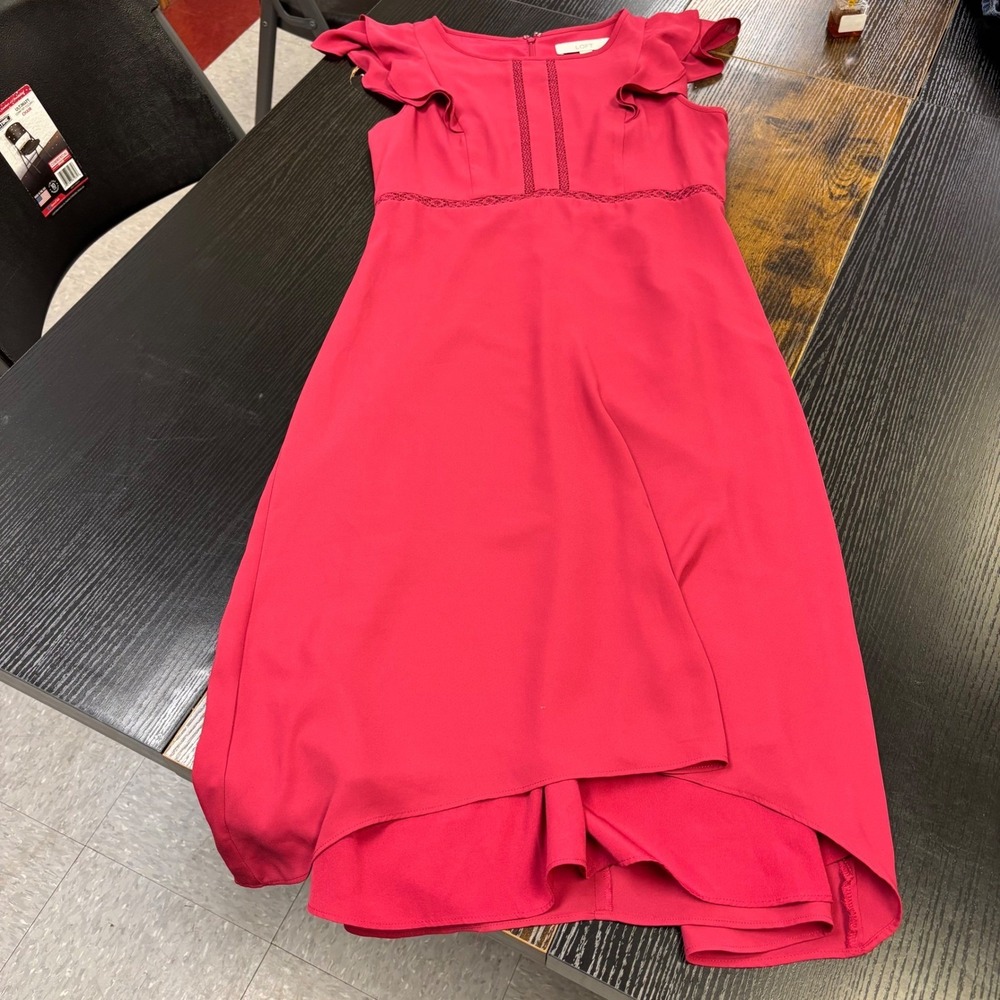 LOFT Flutter Sleeve Lace Trim Sheath Dress Size 2 Red Back Zip Midi A Line